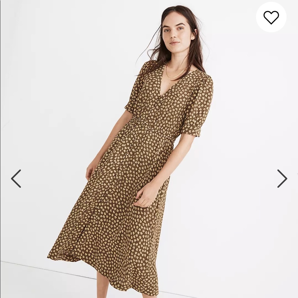 Button-Cuff Midi Dress in Woodcut Flowers- Large